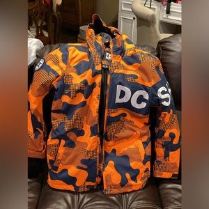DC youth XL 16 Preowned